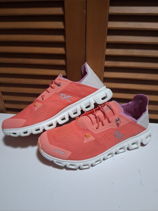 On Running Shoes - On Cloud 6 Coast Salmon Pearl Women's Sneaker * Size: 8.5